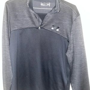 Women’s large under armour long sleeve shirt